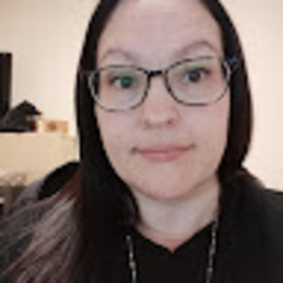 Meet your Posher, Amber - Picture 1 of 1